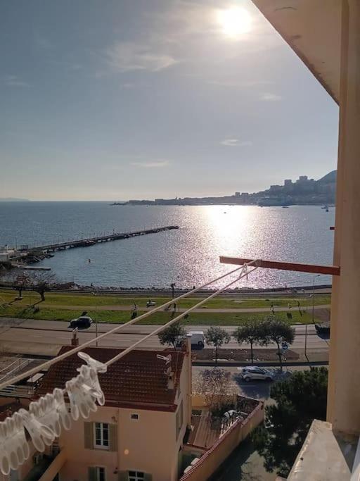 Lumineux Et Cosy F3 Vue Mer Ajaccio  Esterno foto